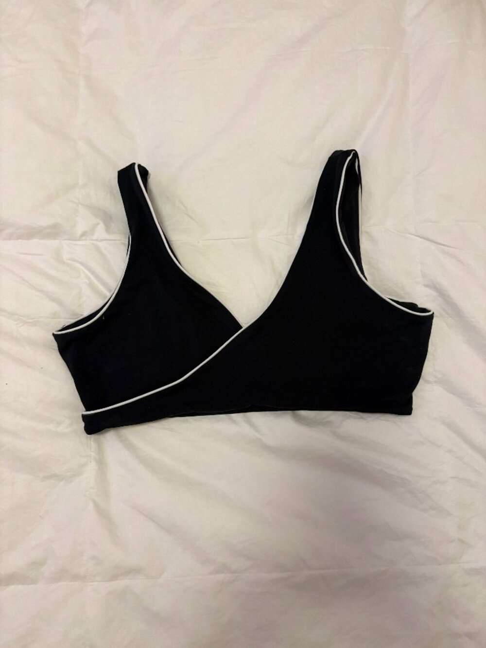 SET Active Breathe 1.0 Contrast Wrap Bra Black White Size S